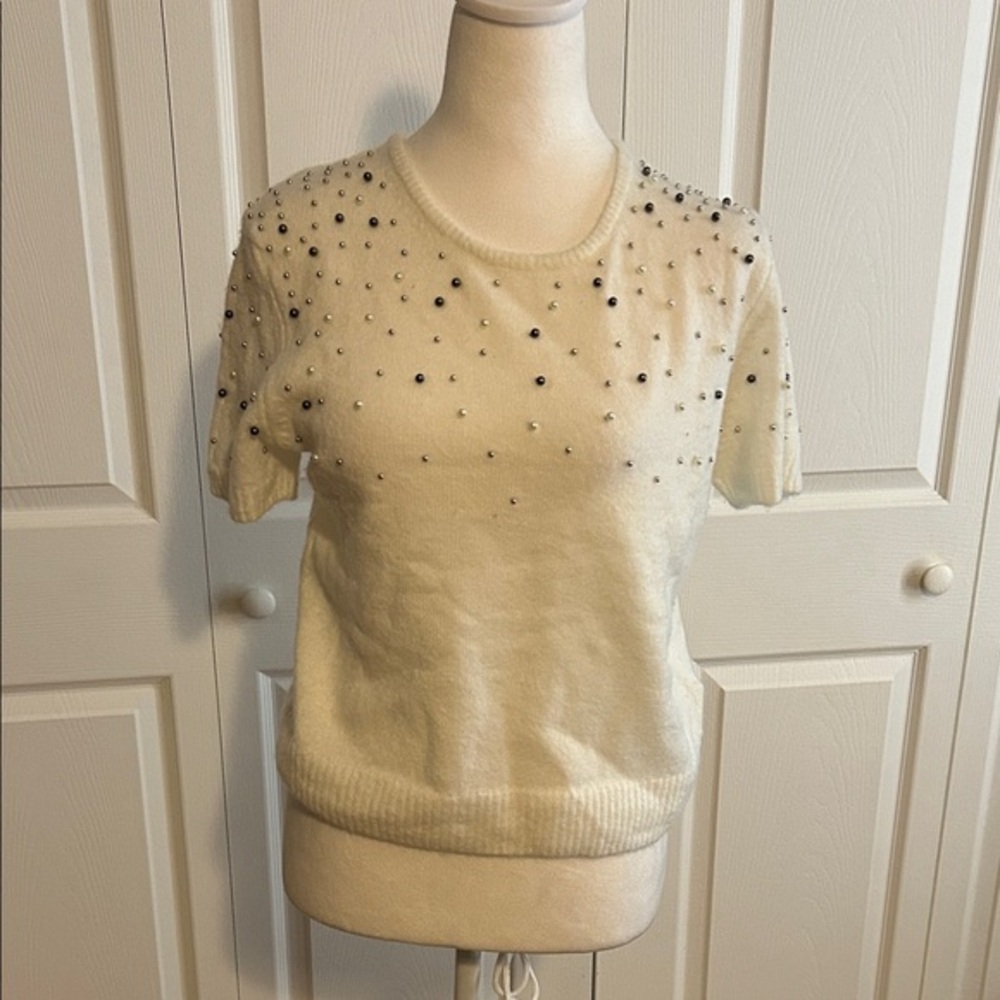 H&M Divided - Pearly Cream Sweater